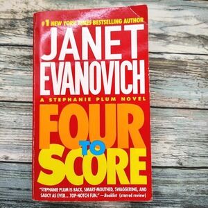 Janet Evanovich Four to Score Funny Adventure Paperback Stephanie Plum Series‎